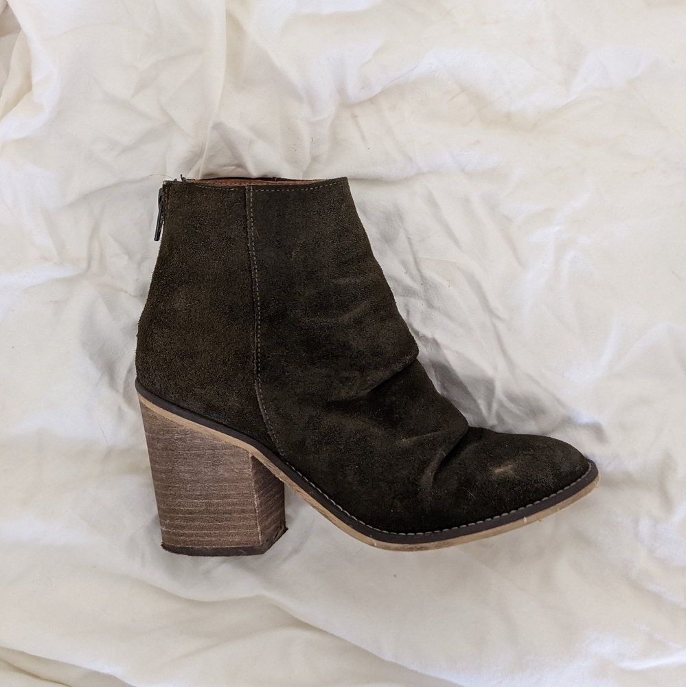Rebels Zinna suede distressed boot